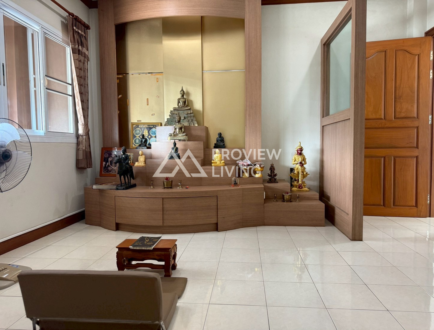 [ขายด่วน] อาคารพาณิชย์ 2 คูหา ขนาด 63.4 ตร.วา ตรงข้ามโรงเรียนวัดท่าไหร่ ใกล้กับตลาดท่าทอง ราคา 9.XX ลบ.