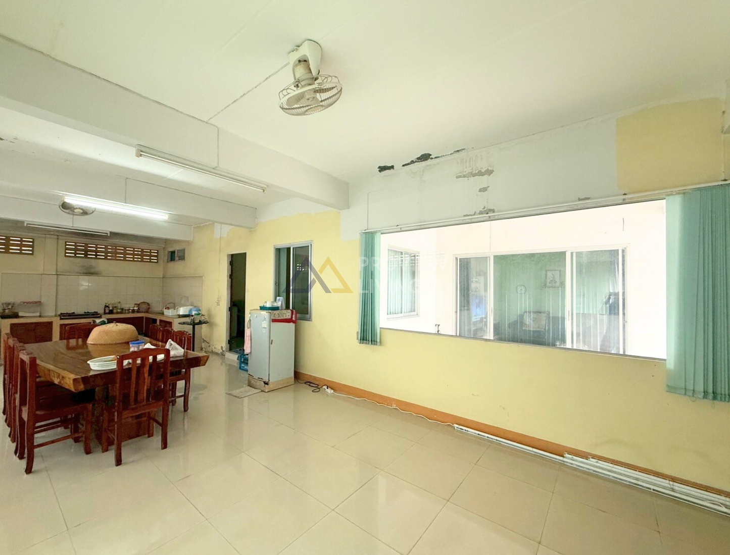 [ขายด่วน] บ้านเดี่ยวหลังมุมในราคาที่ใครก็เอื้อมถึง เพียง 1.XX บาท ใกล้เซ็นทรัลสุราษฎร์ฯ 4 นาที