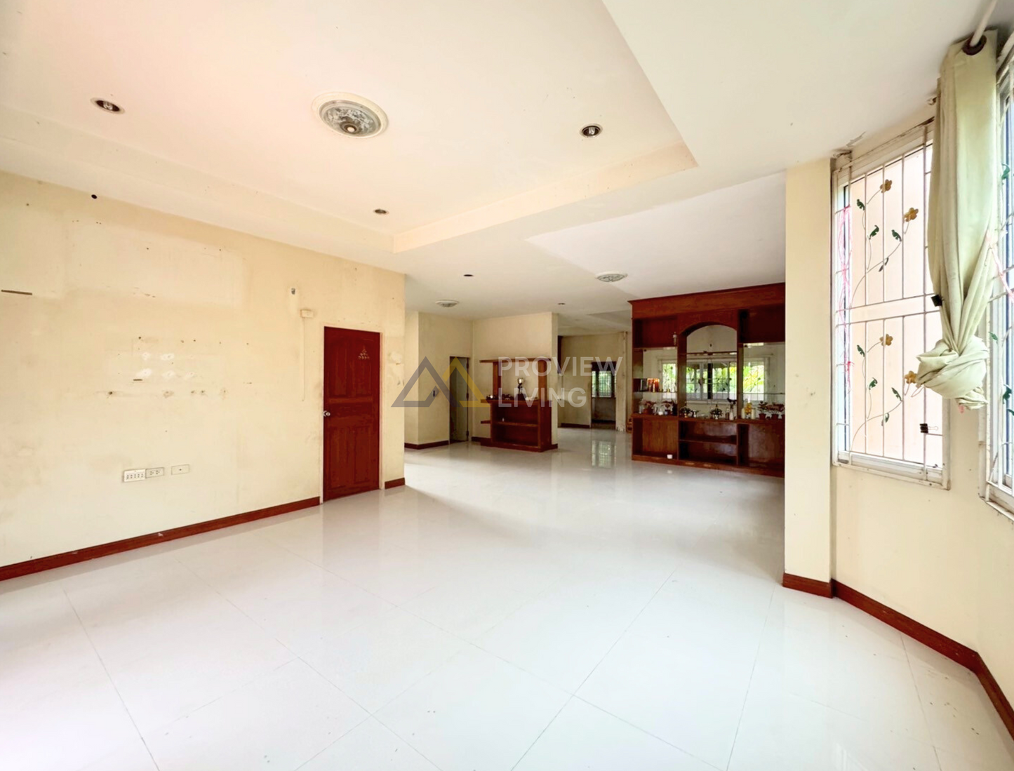 [ขายด่วน] คุ้มที่สุด! บ้านเดี่ยว 2 ชั้น 4 นอน 3 น้ำ บางชุมโถ ใกล้ทั้งเซ็นทรัล และโลตัสสุราษฎร์ธานี พื้นที่กว้างขนาด 116 ตร.ว. หน้ากว้าง 16 ลึก 28