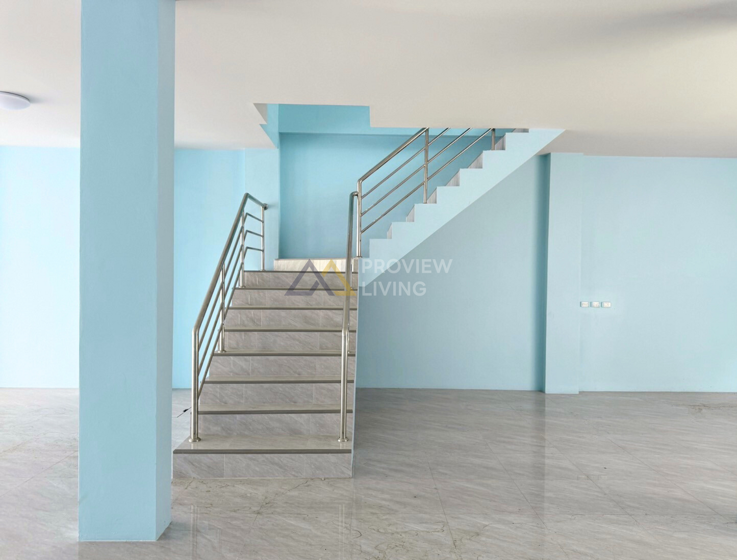 [ขายด่วน] อาคารพาณิชย์ 2 คูหา ขนาด 49 ตร.ว. ใกล้ตลาดโพหวาย 300 เมตร ทำดีตั้งอยู่บนถนนสายการค้าใจกลางเมืองสุราษฎร์ฯ