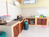 Urgent Sale: Two-story townhome in Ban Rim Suan project. 4 bedrooms, 3 bathrooms | 1.99 million baht. Near Central Surat Thani.