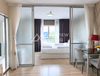 Dcondo CoCo by Sansiri for sale, a corner unit on the 8th floor with a mall view. Located directly opposite Central, this condo in Surat Thani offers high potential. 1 bed, 1 bath.