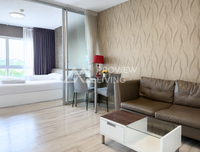 Dcondo CoCo by Sansiri for sale, a corner unit on the 8th floor with a mall view. Located directly opposite Central, this condo in Surat Thani offers high potential. 1 bed, 1 bath.