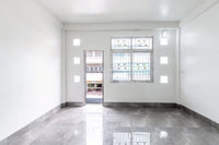 [FOR SALE] 2-storey shophouse, 2 units. Each unit has 2 bedrooms, 2 bathrooms. Total size 30.2 sq.wa. Soi Nok 13. Near Suratthani School, Government Complex, and Suratthani Technical College.