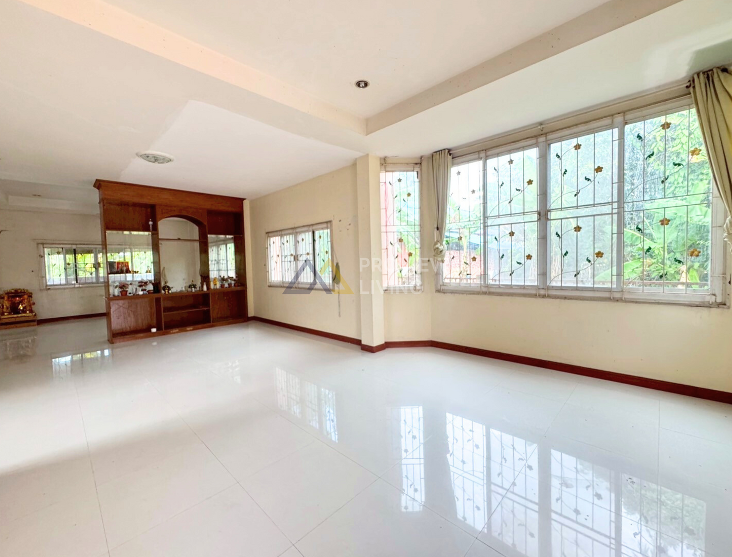 [ขายด่วน] คุ้มที่สุด! บ้านเดี่ยว 2 ชั้น 4 นอน 3 น้ำ บางชุมโถ ใกล้ทั้งเซ็นทรัล และโลตัสสุราษฎร์ธานี พื้นที่กว้างขนาด 116 ตร.ว. หน้ากว้าง 16 ลึก 28