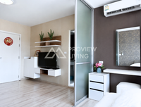 Dcondo CoCo by Sansiri for sale, a corner unit on the 8th floor with a mall view. Located directly opposite Central, this condo in Surat Thani offers high potential. 1 bed, 1 bath.