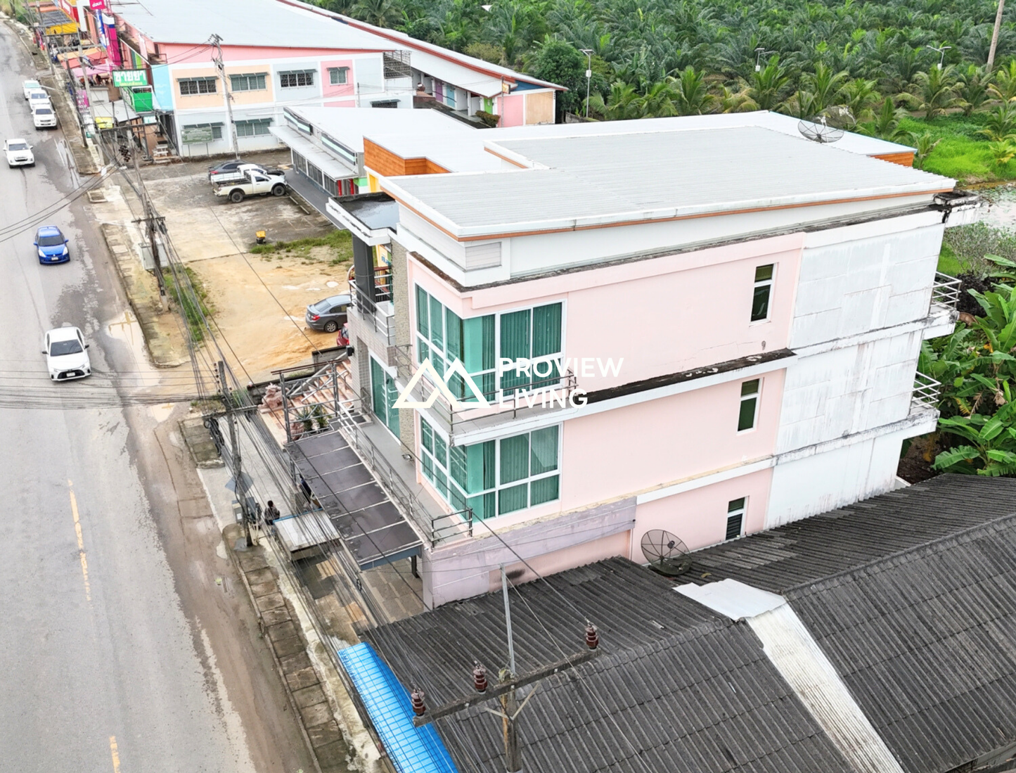 [ขายด่วน] อาคารพาณิชย์ 2 คูหา ขนาด 50 ตร.วา 4 ห้องนอน 5 ห้องน้ำ แถมแอร์ 6 ตัว ใกล้ที่ว่าการอำเภอคีรีรัฐนิคม ราคา 6.XX ลบ.