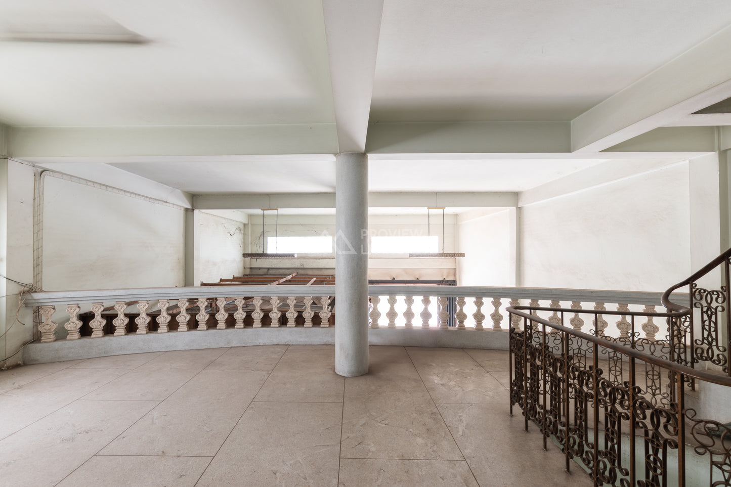 [ขาย] ที่ดินพร้อมตึก 3 ชั้นครึ่ง + ดาดฟ้า ขนาด 32.7 ตร.วา 2 คูหา ปากซอยการุณราษฎร์ 15 ทำเลใจกลางเมือง รีโนเวทเป็นโฮสเทลได้ ราคา 1X ลบ.*