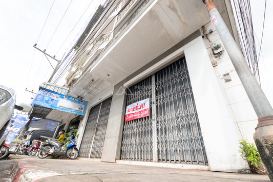 [ขาย] ที่ดินพร้อมตึก 3 ชั้นครึ่ง + ดาดฟ้า ขนาด 32.7 ตร.วา 2 คูหา ปากซอยการุณราษฎร์ 15 ทำเลใจกลางเมือง รีโนเวทเป็นโฮสเทลได้* สุราษฎร์ธานี 3 นอน 3 น้ำ