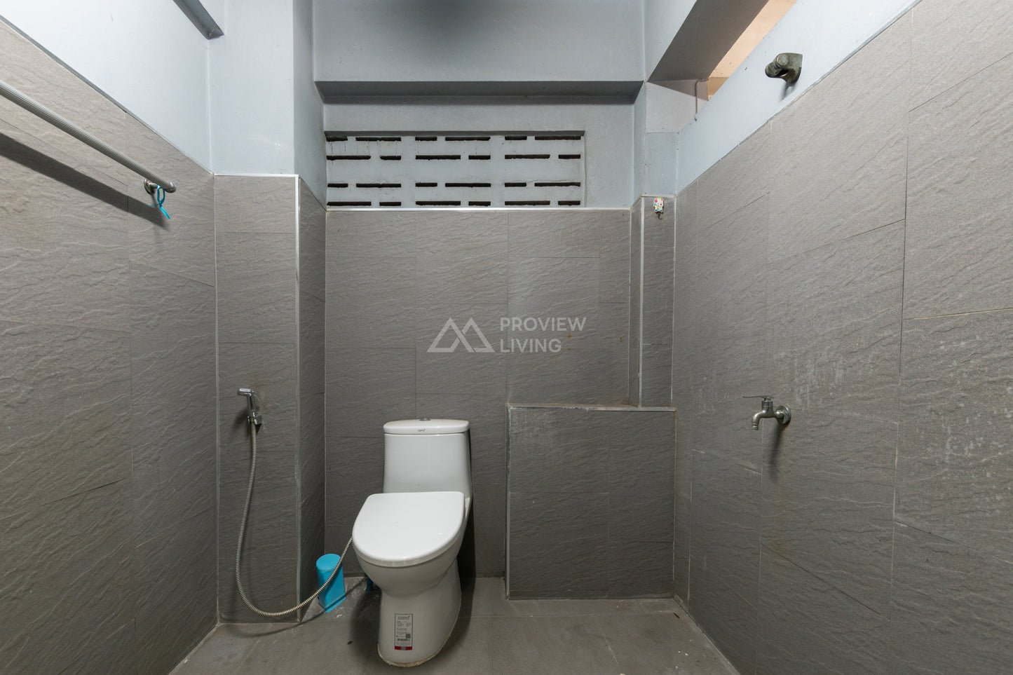 [ขาย] ที่ดินพร้อมตึก 3 ชั้นครึ่ง + ดาดฟ้า ขนาด 32.7 ตร.วา 2 คูหา ปากซอยการุณราษฎร์ 15 ทำเลใจกลางเมือง รีโนเวทเป็นโฮสเทลได้ ราคา 1X ลบ.*