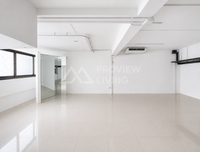 [For Rent] 3.5-story commercial building, Rat Uthit Road, 39.2 square wah. Rent 40,000/month (minimum 6-month lease). Surat Thani.