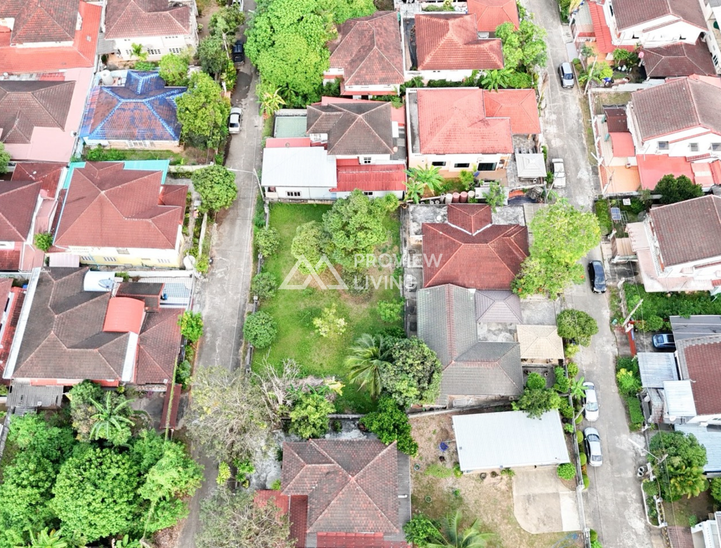 [ขายด่วน] บ้านเดี่ยว หลังใหญ่ มี2หลังในรั่วเดียว หมู่บ้านเสาวลักษณ์ 296.6 ตารางวา ราคา 8.XX ลบ.