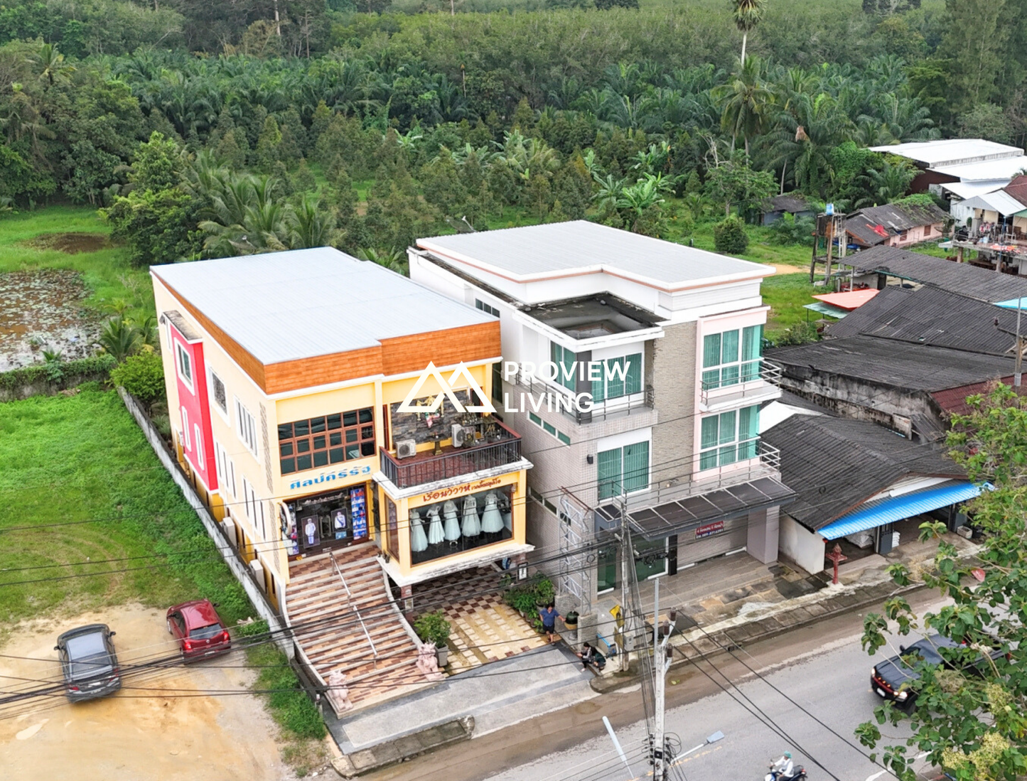 [ขายด่วน] อาคารพาณิชย์ 2 คูหา ขนาด 50 ตร.วา 4 ห้องนอน 5 ห้องน้ำ แถมแอร์ 6 ตัว ใกล้ที่ว่าการอำเภอคีรีรัฐนิคม ราคา 6.XX ลบ.