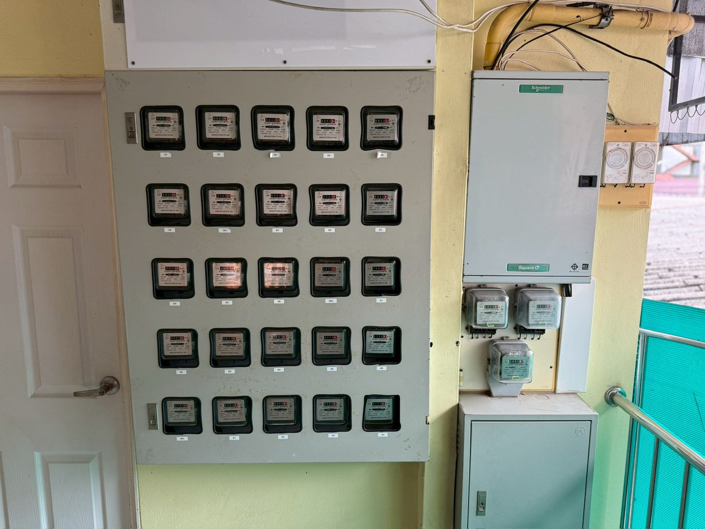 [ขายด่วน] หอพัก ซอยพิเศษ ม.อ. ผู้เช่าเต็มทั้งปี ขนาด63.2 ตร.ว.38 ห้องนอน พร้อมห้องน้ำในตัวทุกห้อง