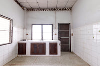 [Sold Out] 2nd-hand house Soi Luksuea 7, next to Don Nok Market. Large house, spacious 110 sq.w. Less than 3 million baht, great value!! 23 meters wide. Surat Thani. 3 bedrooms, 2 bathrooms.