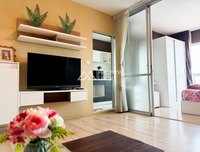 Dcondo CoCo by Sansiri for sale, a corner unit on the 8th floor with a mall view. Located directly opposite Central, this condo in Surat Thani offers high potential. 1 bed, 1 bath.