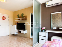 Dcondo CoCo by Sansiri for sale, a corner unit on the 8th floor with a mall view. Located directly opposite Central, this condo in Surat Thani offers high potential. 1 bed, 1 bath.