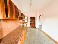 For sale: 2-storey detached corner house, Soi Sri Kasem 15, 100 sq.wah, 3 bedrooms, 3 bathrooms, 4 parking spaces, Baan Wassana, Tad Mai Nai Luek (near the slaughterhouse), Surat Thani.