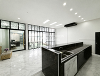 Urgent Sale: Commercial Building in Surat Thani. 3.5-story building, Aomsin Soi.