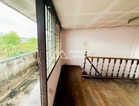 2-story townhome, 16.5 square wah, Soi Talad Mai 35, near Lucky Restaurant, price 980,000 Baht