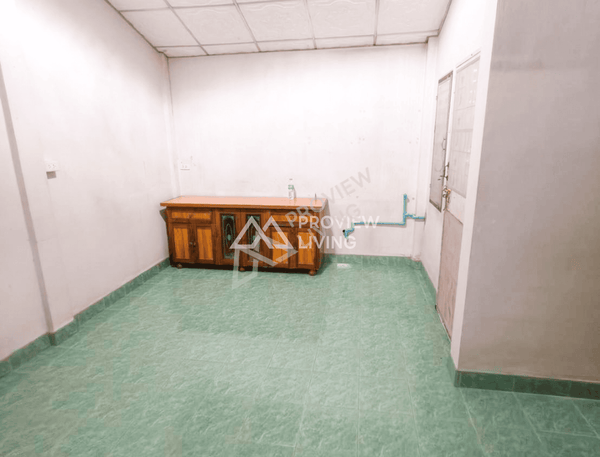 [SOLD] Single-story detached house, corner unit, Soi Sri Kasem 17, 32 sq.wah, 2 bedrooms, 1 bathroom, 1 parking space. Baan Wasana, new road in deep (near the slaughterhouse), Surat Thani.