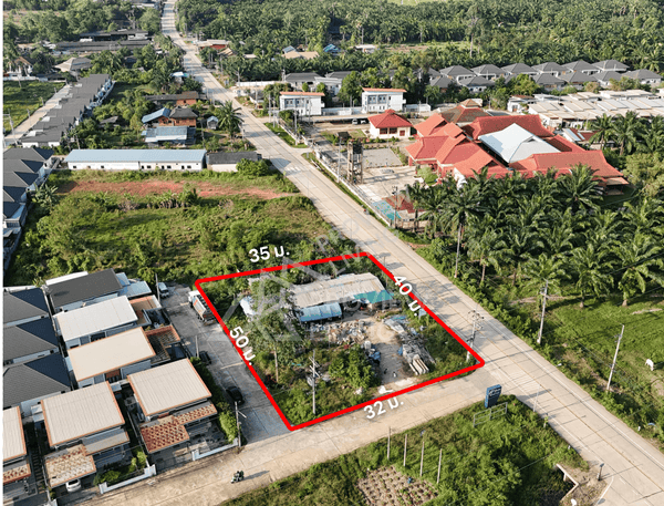 Urgent Sale: Vacant Land in Surat Thani, near Thai Watsadu, near Toyota Tha Thong. Size: 3งาน 41.2 square wah.