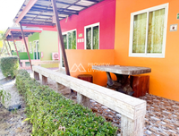 Resort for sale in Don Sak, Surat Thani. 24 rooms, located on Road 401, on the way to Samui pier. Price 1X.XX million baht.