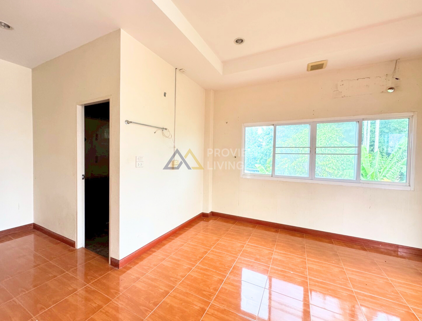 [ขายด่วน] คุ้มที่สุด! บ้านเดี่ยว 2 ชั้น 4 นอน 3 น้ำ บางชุมโถ ใกล้ทั้งเซ็นทรัล และโลตัสสุราษฎร์ธานี พื้นที่กว้างขนาด 116 ตร.ว. หน้ากว้าง 16 ลึก 28