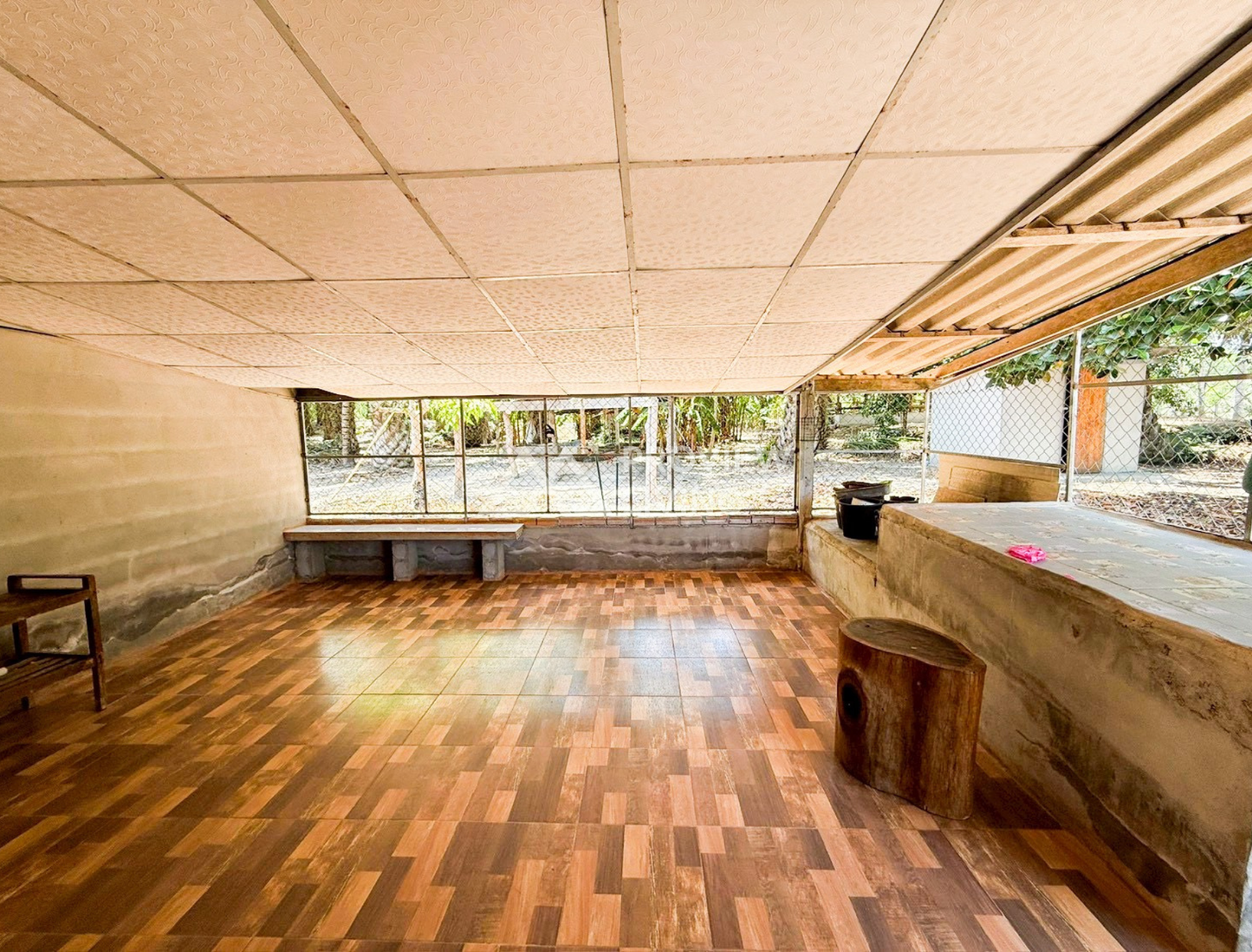 ขายที่ดินพร้อมสิ่งปลูกสร้าง ใกล้สนามบินสุราษฎร์ธานี @มะลวน ใกล้ราคา 2.XX ลบ