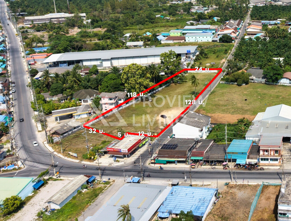 [For Rent] Vacant land, over 2 rai, Tha Muang Intersection, Khanom District, 100,000 / month
