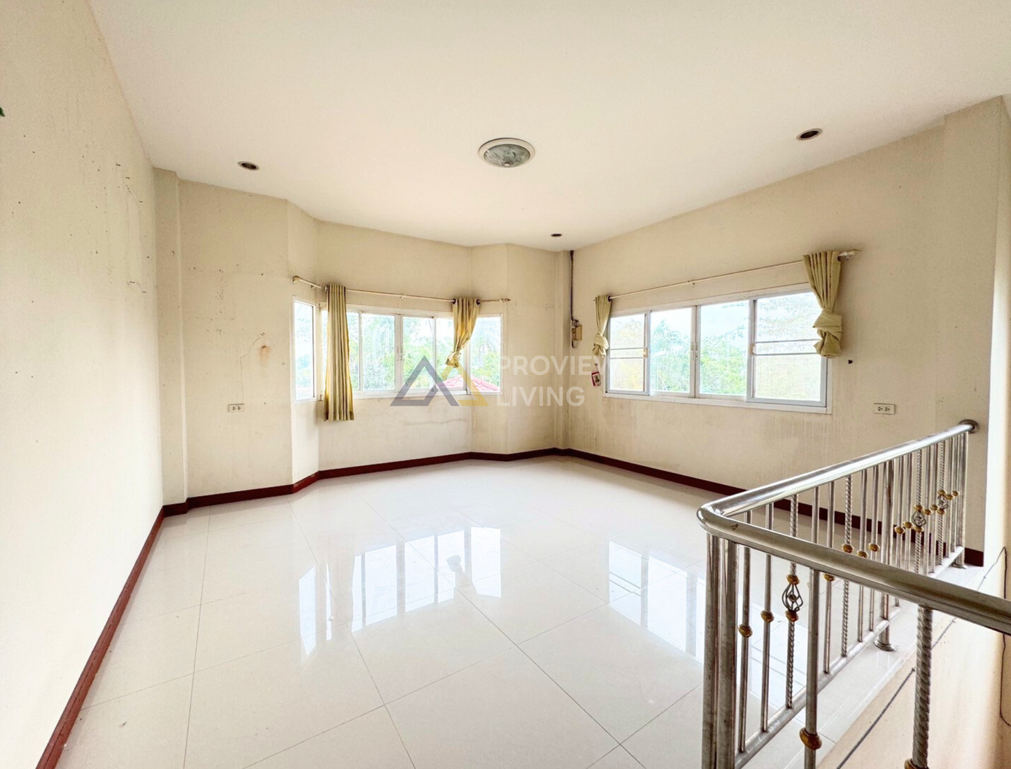 [ขายด่วน] คุ้มที่สุด! บ้านเดี่ยว 2 ชั้น 4 นอน 3 น้ำ บางชุมโถ ใกล้ทั้งเซ็นทรัล และโลตัสสุราษฎร์ธานี พื้นที่กว้างขนาด 116 ตร.ว. หน้ากว้าง 16 ลึก 28