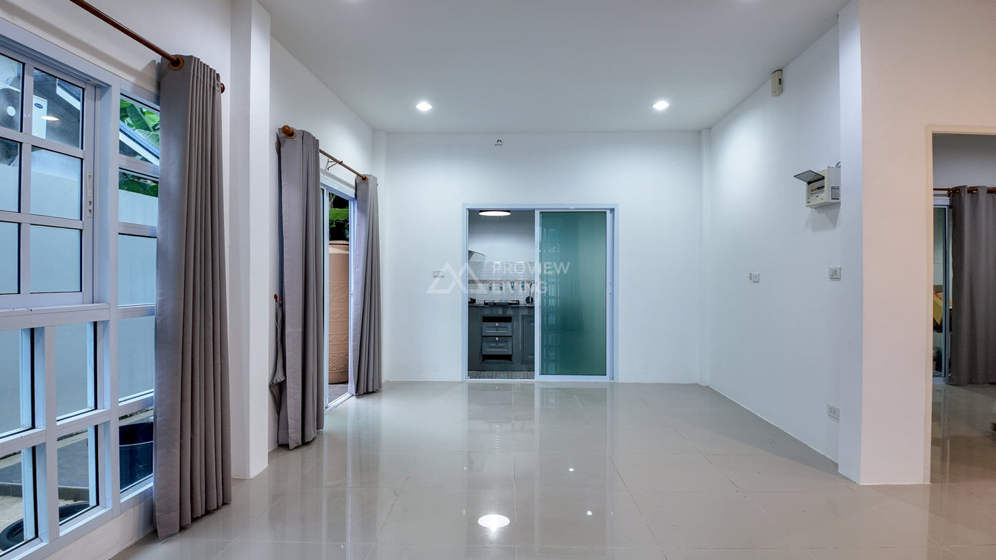 [ขายด่วน] บ้านแฝด โครงการวิลล่าเทมโป้ ซอยโกเตง รีโนเวทครบหิ้วกระเป๋าพร้อมเข้าอยู่ | 33.2 ตร.วา | 2 ห้องนอน 2 ห้องน้ำ 2 จอดรถ