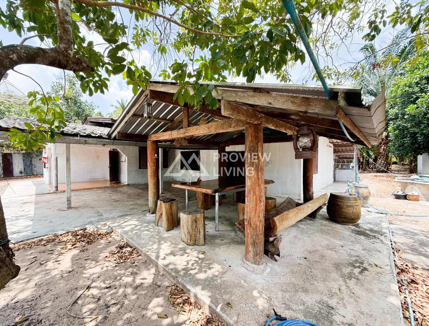 ขายที่ดินพร้อมสิ่งปลูกสร้าง ใกล้สนามบินสุราษฎร์ธานี @มะลวน ใกล้ราคา 2.XX ลบ