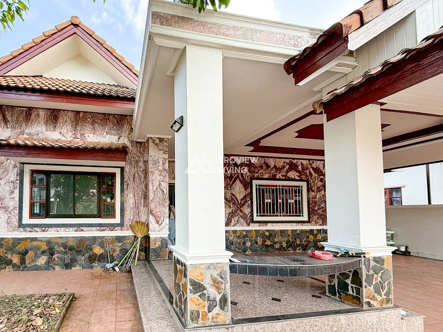 [ขายด่วน] บ้านเดี่ยวชั้นเดียว หลังมุม ถนนพ่อขุนทะเล หมู่บ้านโกลเด้นท์โฮม ขนาด 69.6 ตร.วา | 3 ห้องนอน 2 ห้องน้ำ 2 จอดรถ