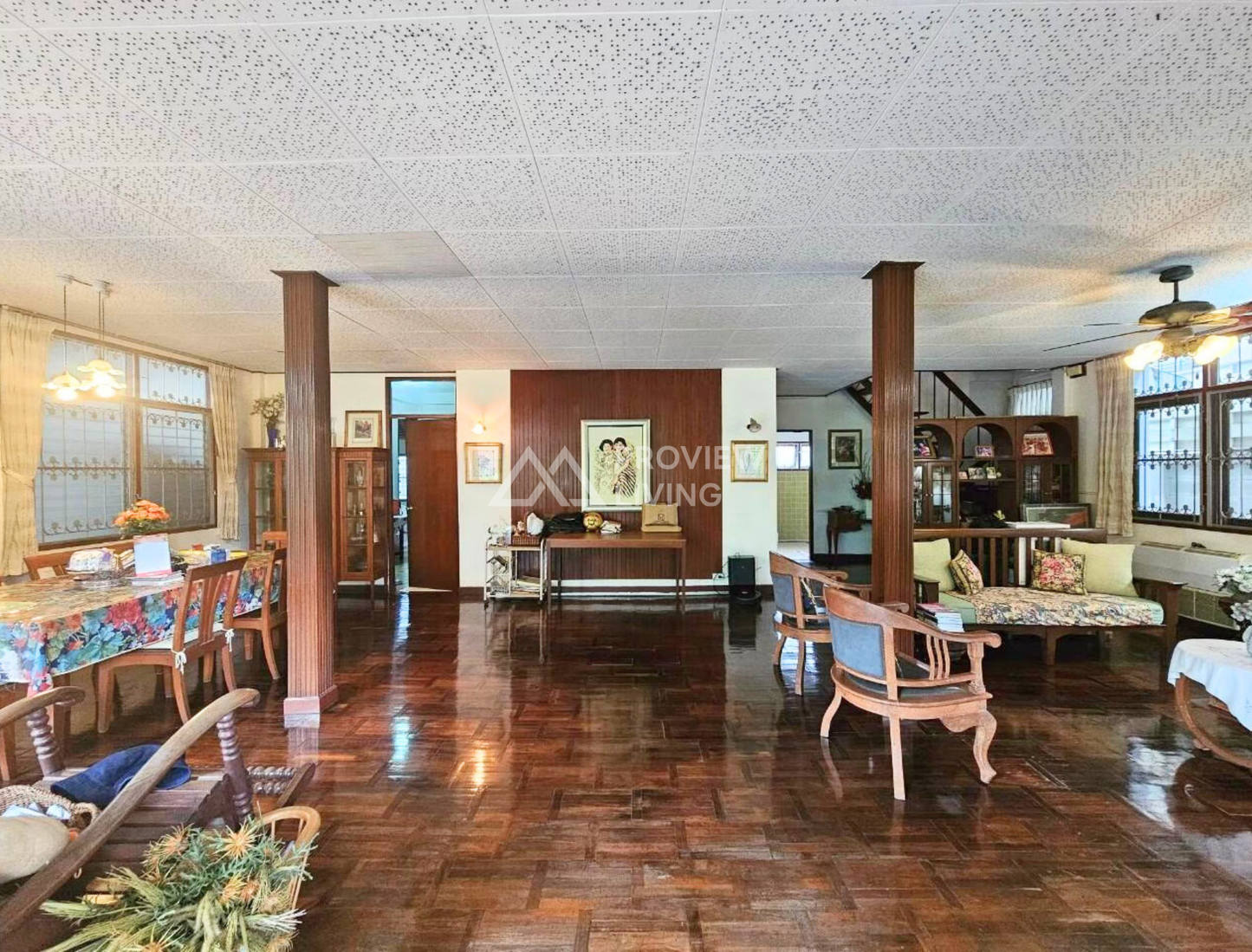 [พร้อมอยู่] บ้านเดี่ยว 5 ห้องนอน 3 ห้องน้ำ 2 ที่จอดรถ 95 ตารางวา ใกล้ศาลอาญา @รัชดา 32