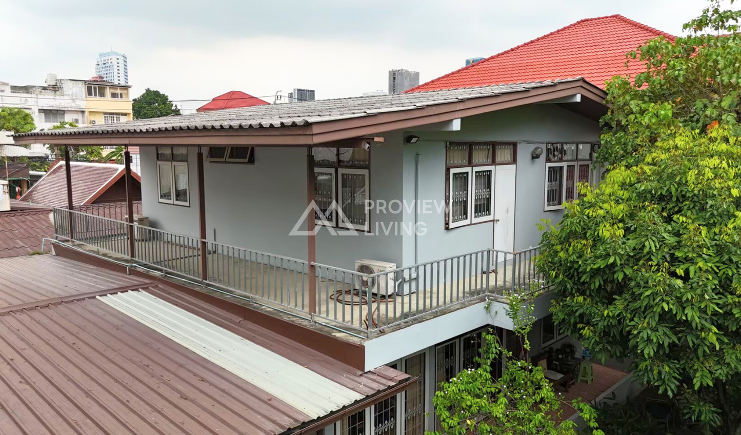 [พร้อมอยู่] บ้านเดี่ยว 5 ห้องนอน 3 ห้องน้ำ 2 ที่จอดรถ 95 ตารางวา ใกล้ศาลอาญา @รัชดา 32