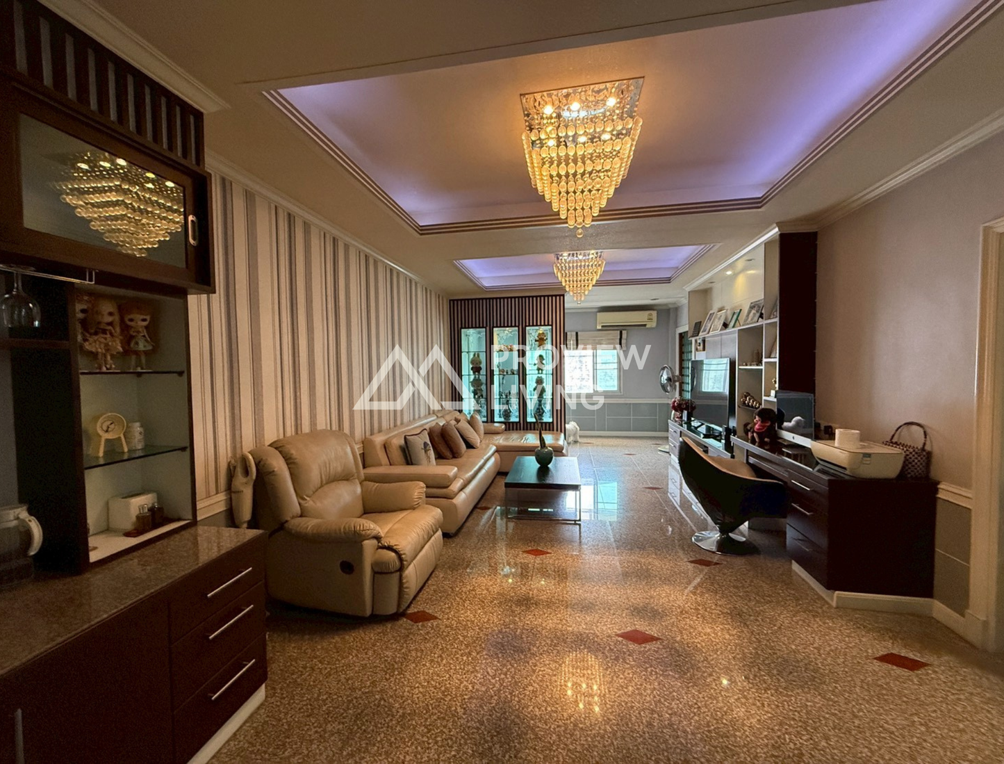 [ขายด่วน] อาคารพาณิชย์ 2 คูหา ขนาด 63.4 ตร.วา ตรงข้ามโรงเรียนวัดท่าไหร่ ใกล้กับตลาดท่าทอง ราคา 9.XX ลบ.