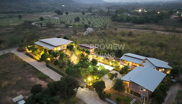 [Reserved] Luxury Villa Baan Chiang Hua Hin, large land 2 rai 3 ngan 72 sq. wah, designed for private relaxation or spending time together as a large family, accommodating more than 20 guests, Prachuap Khiri Khan