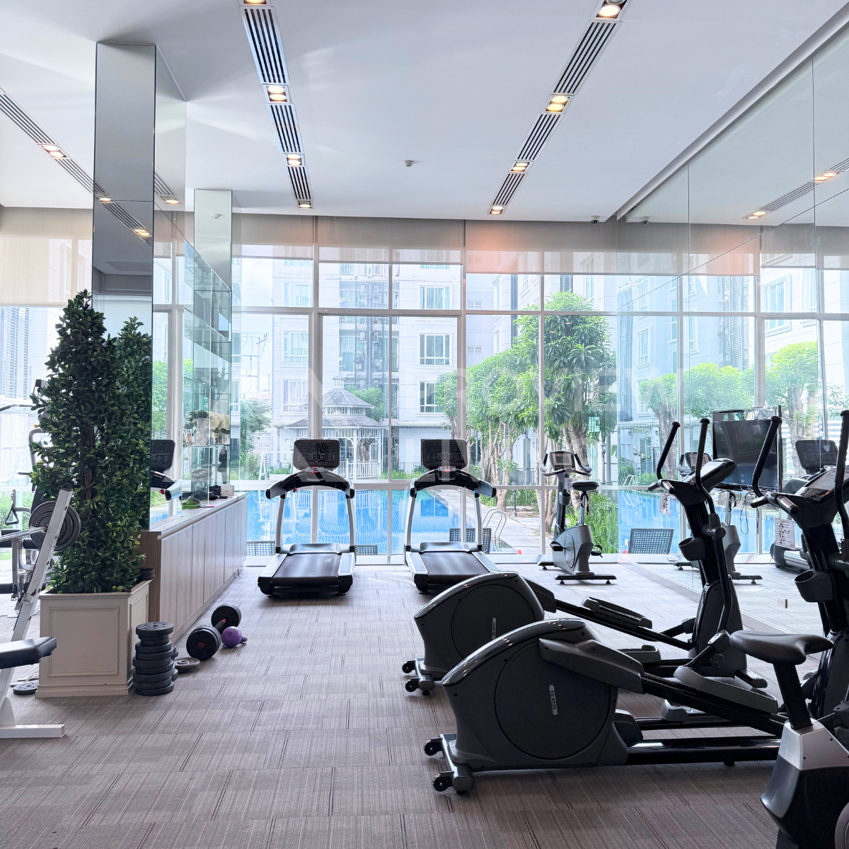 [ขายด่วน] เดอะ การ์เด้น คอนโด ห้องมุม ตึก C ชึ้น 5 ขนาด 30 ตร.ม. ใกล้ รพ.สุราษฎร์ เพียง 650 เมตร  ราคา 1.5X ลบ.