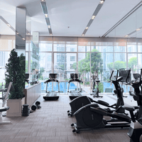 Urgent sale: The Garden Condo, corner unit, Building C, 5th floor, 30 sq.m. Near Surat Hospital, only 650 meters.