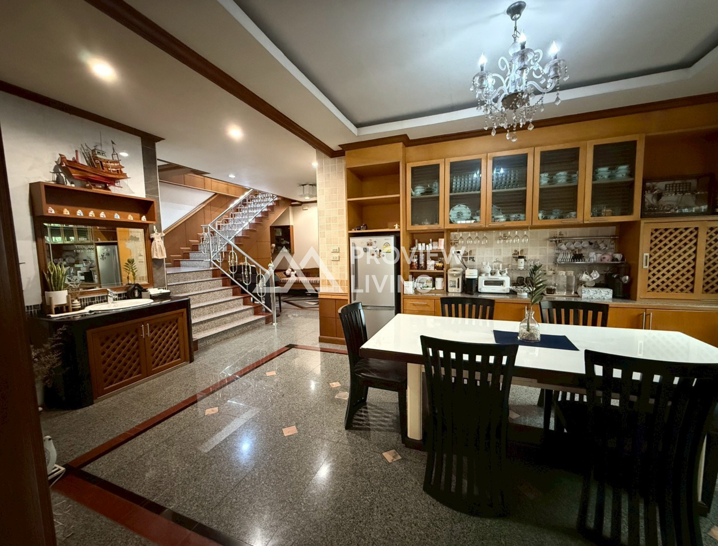 [ขายด่วน] อาคารพาณิชย์ 2 คูหา ขนาด 63.4 ตร.วา ตรงข้ามโรงเรียนวัดท่าไหร่ ใกล้กับตลาดท่าทอง ราคา 9.XX ลบ.