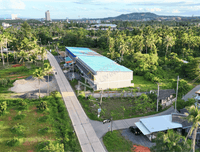 Urgent Sale: Vacant land, 1 ngan 1.5 sq. wa., prime location near Wat Pradu, close to Surat Thani Hospital and Central Surat Thani. 19-meter frontage, 24-meter depth. Suitable for residential development.