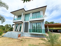 [Urgent Sale!] 2-storey detached house on 220 sq.wah land – Khun Thale Soi 3, Surat Thani, near Surat Thani Rajabhat University and Prince of Songkla University Surat Thani Campus. 4 beds, 3 baths.