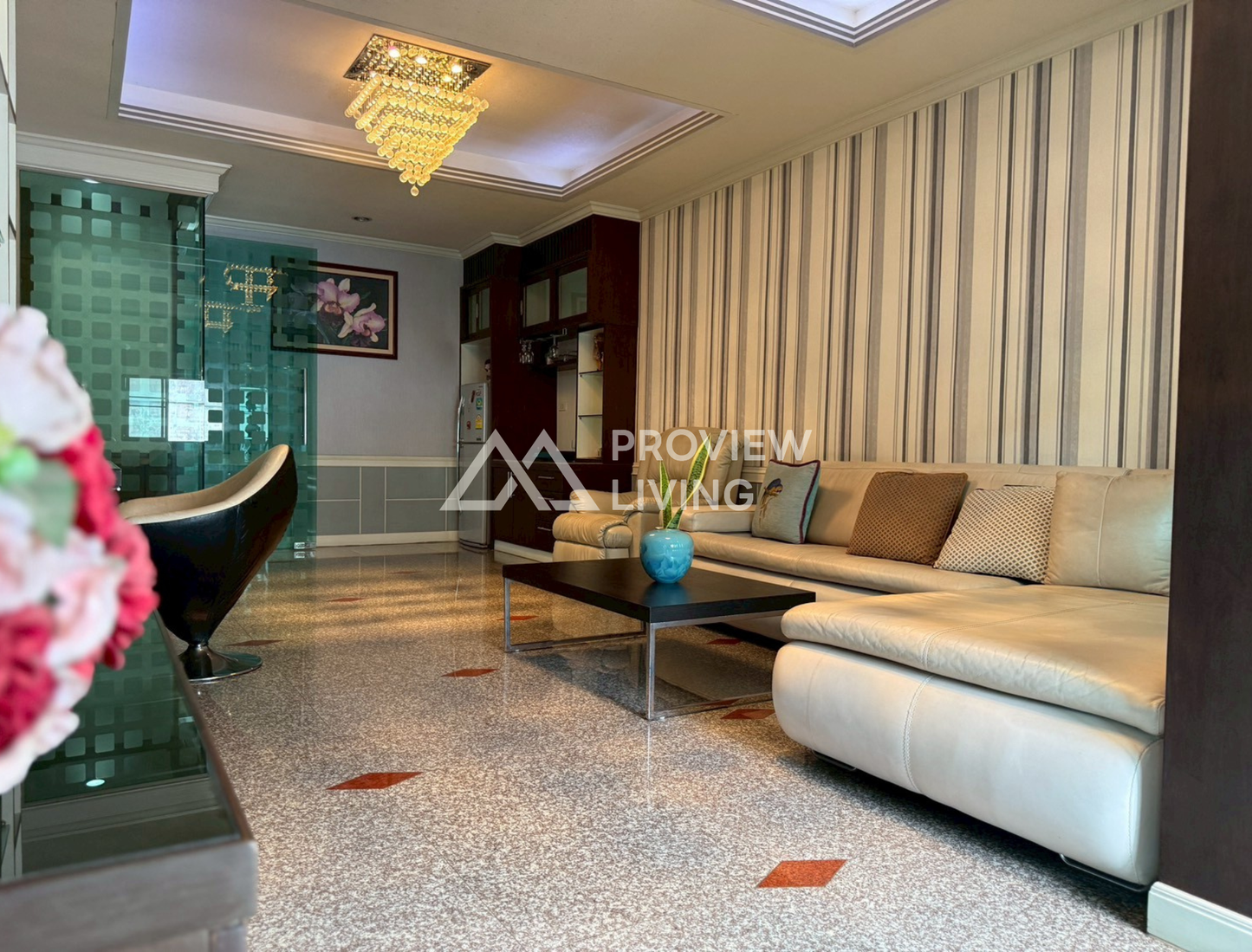 [ขายด่วน] อาคารพาณิชย์ 2 คูหา ขนาด 63.4 ตร.วา ตรงข้ามโรงเรียนวัดท่าไหร่ ใกล้กับตลาดท่าทอง ราคา 9.XX ลบ.