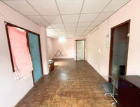 Urgent Sale: Corner House in Surat Thani, large plot, good location – Saowaluck 1 Village Soi 19, 2-story house, 8.5 meters wide, 90.5 sq. wah. Price only 2.XX million. 2 beds, 2 baths.