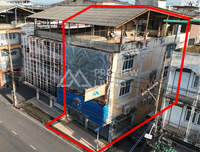 Urgent Sale: Commercial Building in Surat Thani. 3.5-story building, Aomsin Soi.