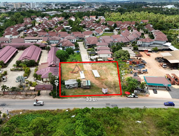[FOR SALE] BS-03 Land behind Suay Nam Sai Village near B2 Hotel. Can be subdivided or sold as a whole plot. 33 m frontage, 361.5 sq. wah. Surat Thani.