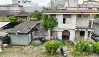 Land and building, 1 rai 3 ngan 94 square wah, Talat Mai Road, opposite Wang Tai Hotel, Surat Thani