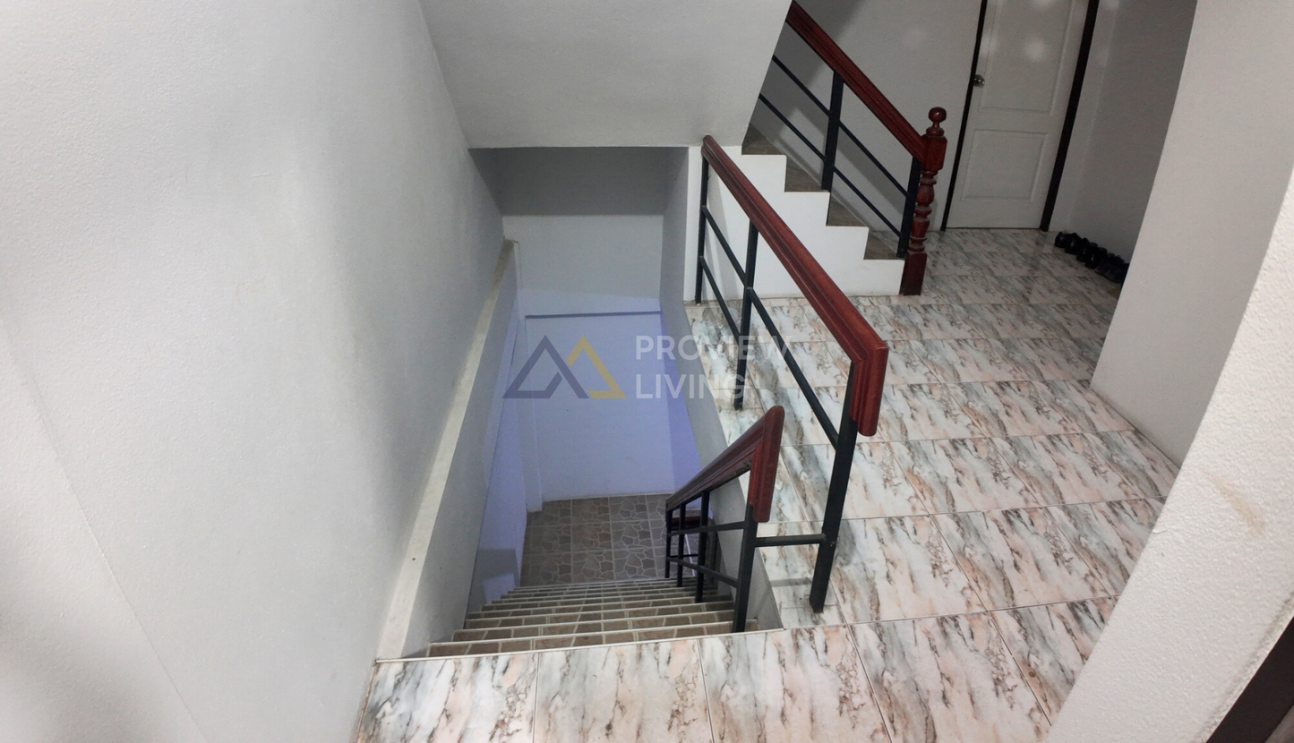 [ขายด่วน] หอพัก ซอยพิเศษ ม.อ. ผู้เช่าเต็มทั้งปี ขนาด 21.9 ตร.ว. 7 ห้องนอน พร้อมห้องน้ำในตัวทุกห้อง มีโถงชั้นล่างสำหรับเปิดร้านขายของ