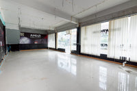 [Reserved] 3-story dormitory, 8 bedrooms, 4 bathrooms, 21.9 sq. wah. Located 200 meters from the back gate of the provincial school. Good location, great value for 3.X million baht. Surat Thani.